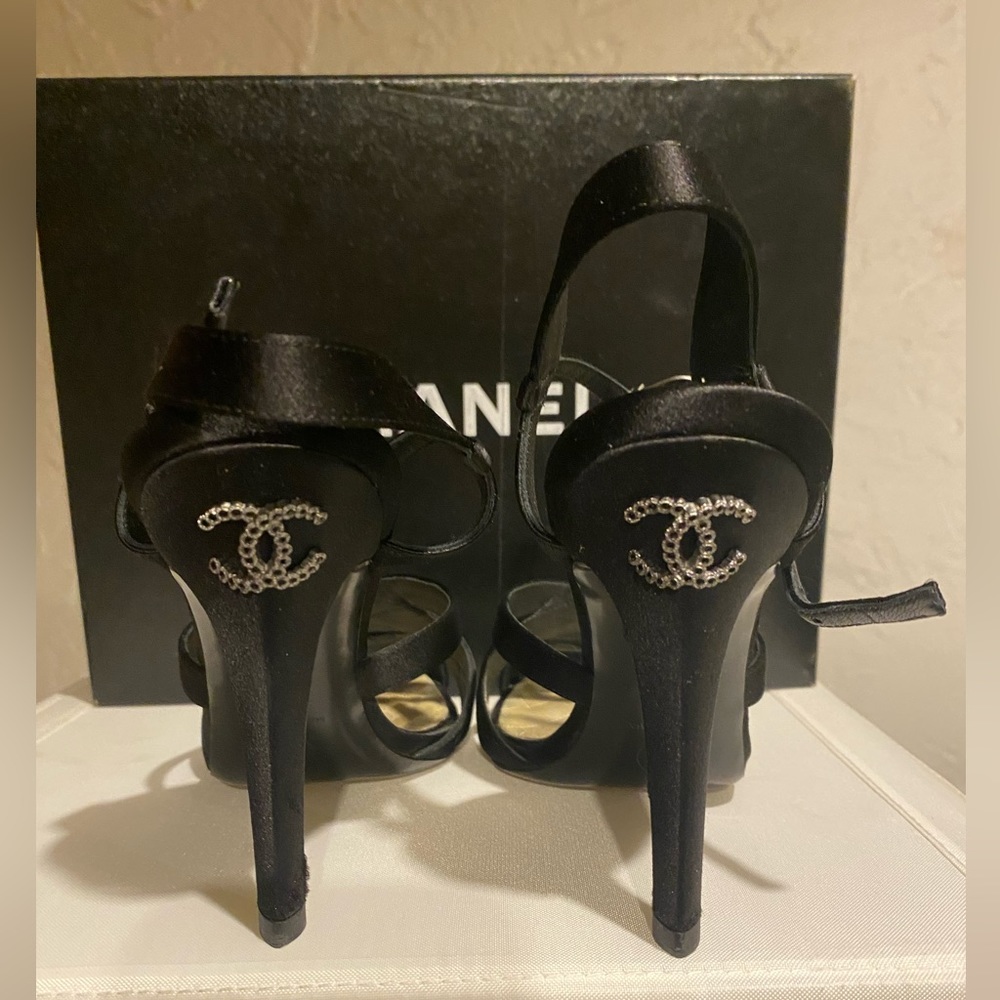 Chanel High Heels - Picture 3 of 9